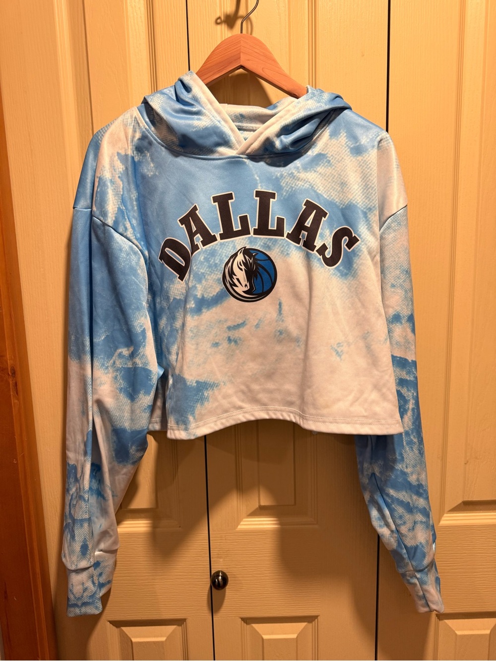 Ecko Unlimited Blue and White Tie-Dye Cropped Cowl Hoodie